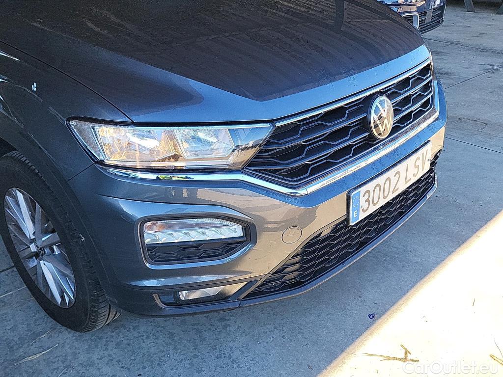  Volkswagen  T-ROC VOLKSWAGEN  / 2017 / 5P / todoterreno Edition 1.0 TSI 85kW (115CV) #8