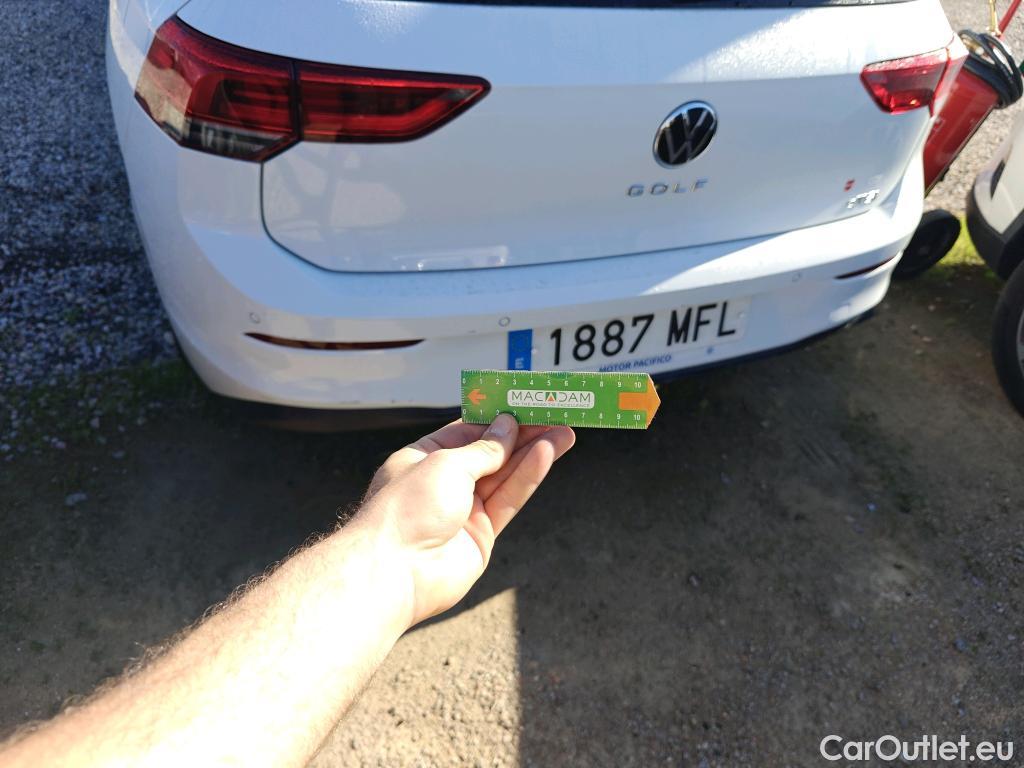  Volkswagen  Golf  VOLKSWAGEN / 2020 / 5P / berlina con portón Life 1.0 eTSI 81kW (110CV) DSG #16