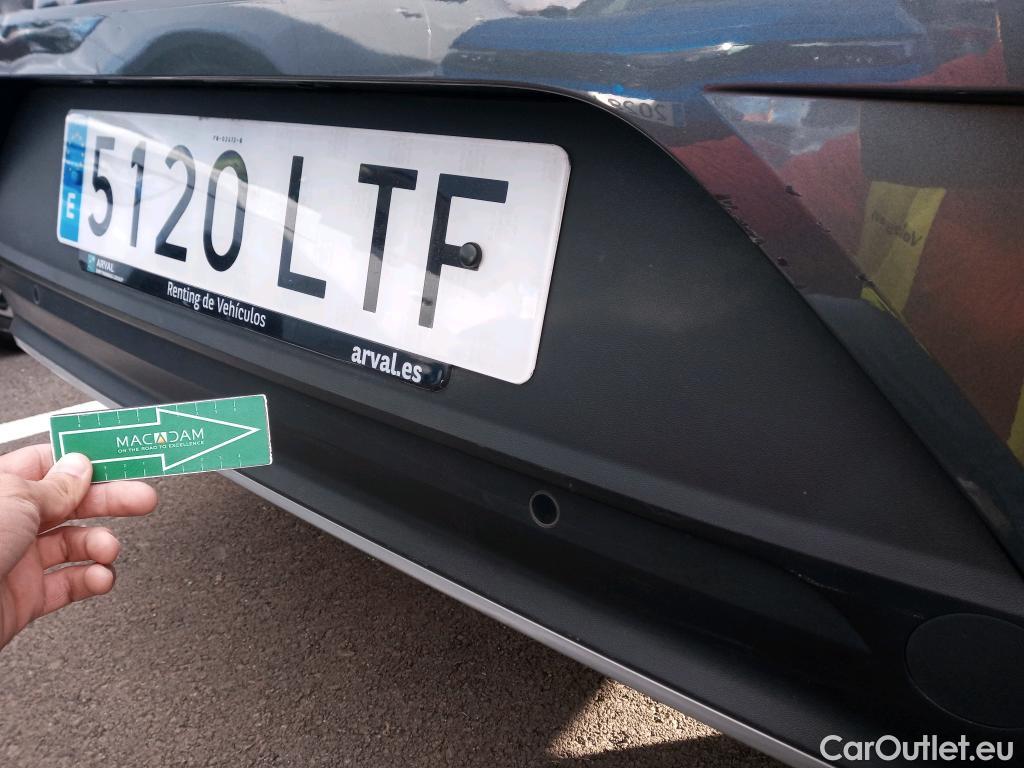  Volkswagen  T-ROC VOLKSWAGEN  / 2017 / 5P / todoterreno Advance 2.0 TDI 110kW (150CV) DSG (AC2) #34