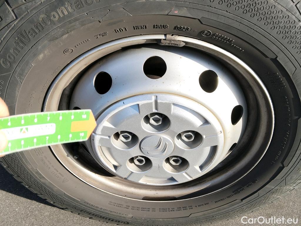  Citroen  Jumper CITROEN  / 2014 / 4P / furgón BlueHDi 103KW (140CV) Furgón 35L2H2 #37