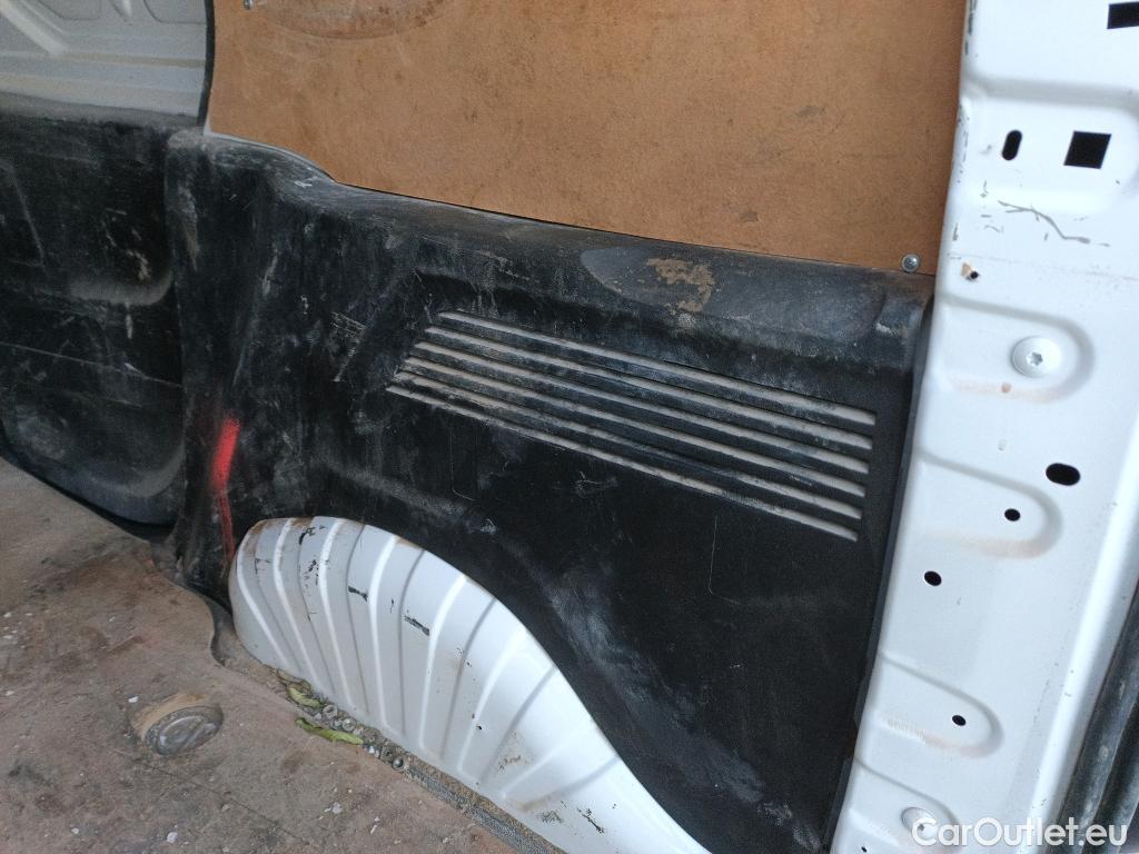  Citroen  Berlingo CITROEN  / 2018 / 3P / furgón derivado de turismo Talla M BlueHDi 100 CONTROL #38