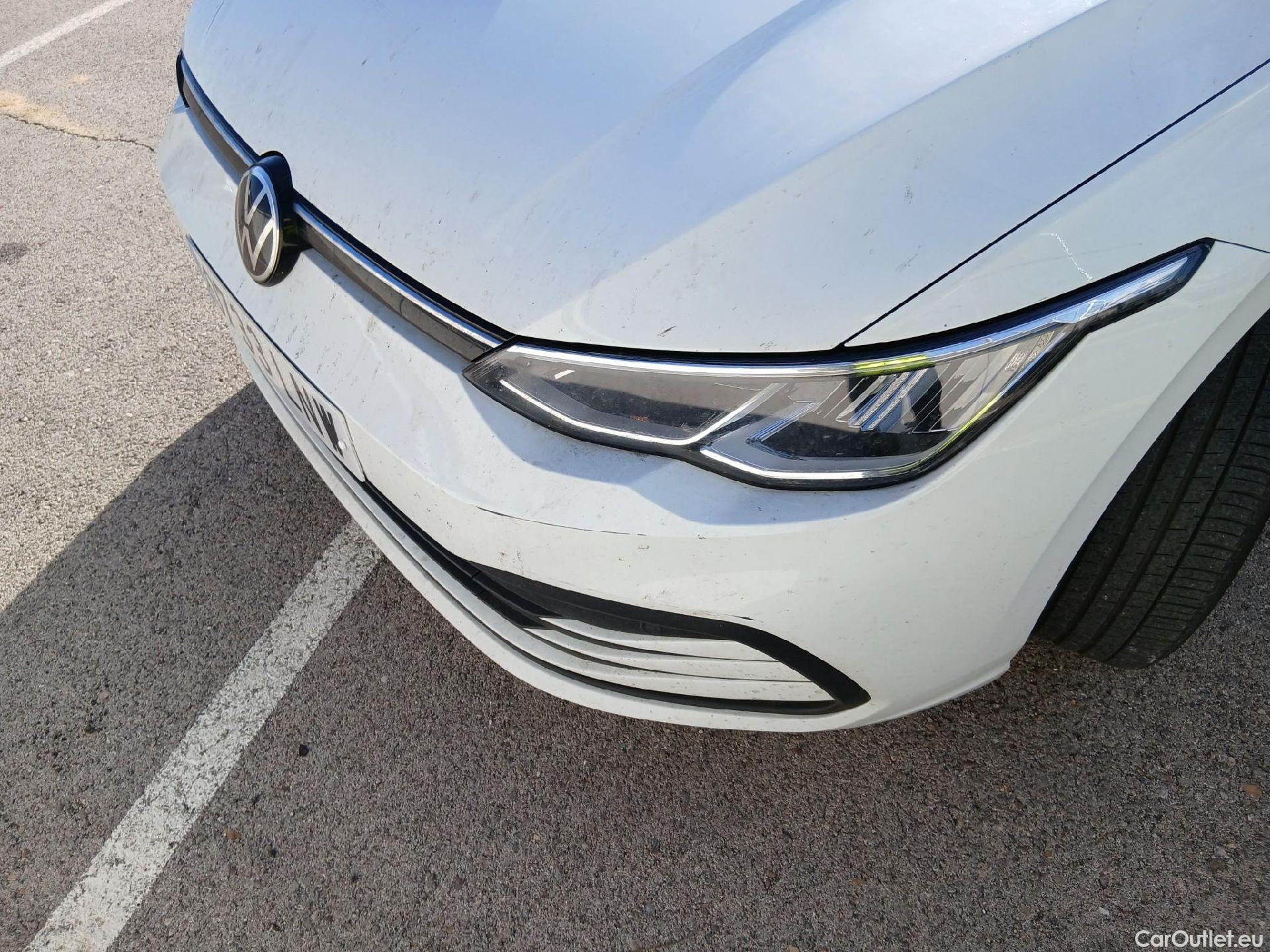  Volkswagen  Golf  VOLKSWAGEN / 2020 / 5P / berlina con portón 2.0 TDI 85kW (115CV) #2