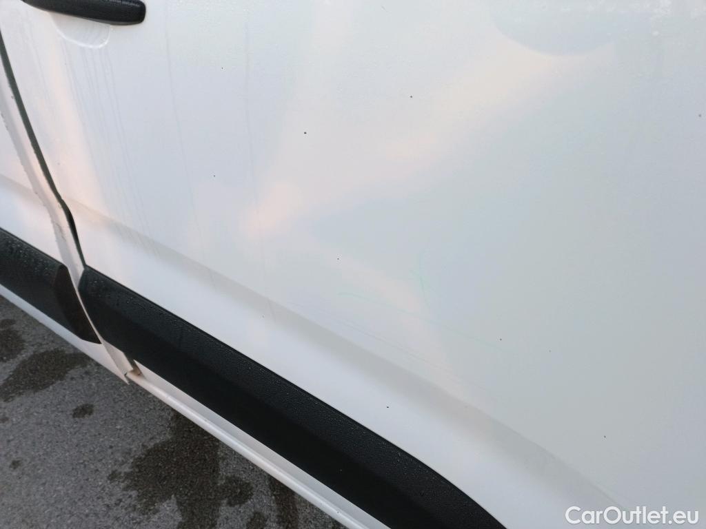  Citroen  Berlingo CITROEN  / 2018 / 3P / furgón derivado de turismo Talla M BlueHDi 100 CONTROL #20