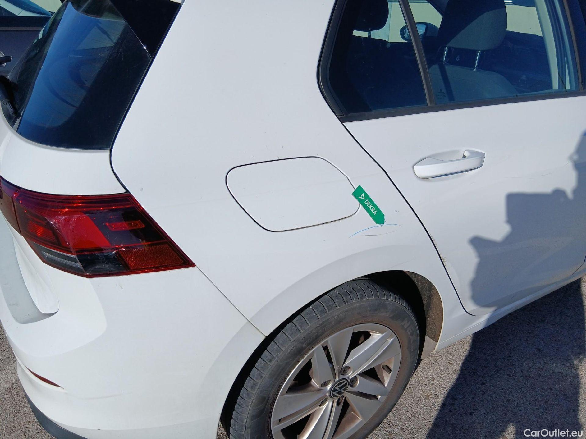  Volkswagen  Golf  VOLKSWAGEN / 2020 / 5P / berlina con portón 2.0 TDI 85kW (115CV) #26