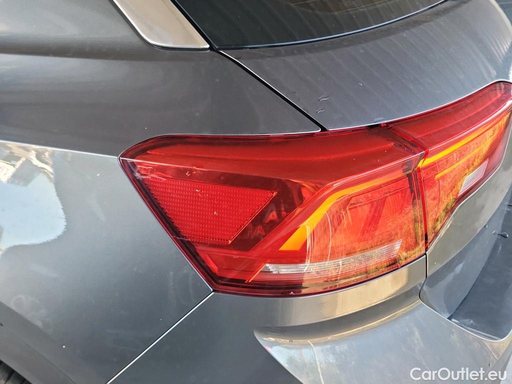  Volkswagen  T-ROC VOLKSWAGEN  / 2017 / 5P / todoterreno Edition 1.0 TSI 85kW (115CV) #14