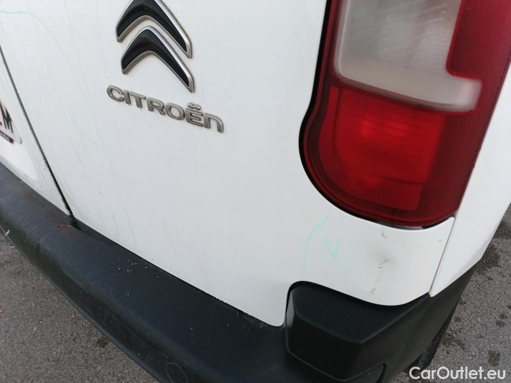  Citroen  Berlingo CITROEN  / 2018 / 3P / furgón derivado de turismo Talla M BlueHDi 100 CONTROL #9