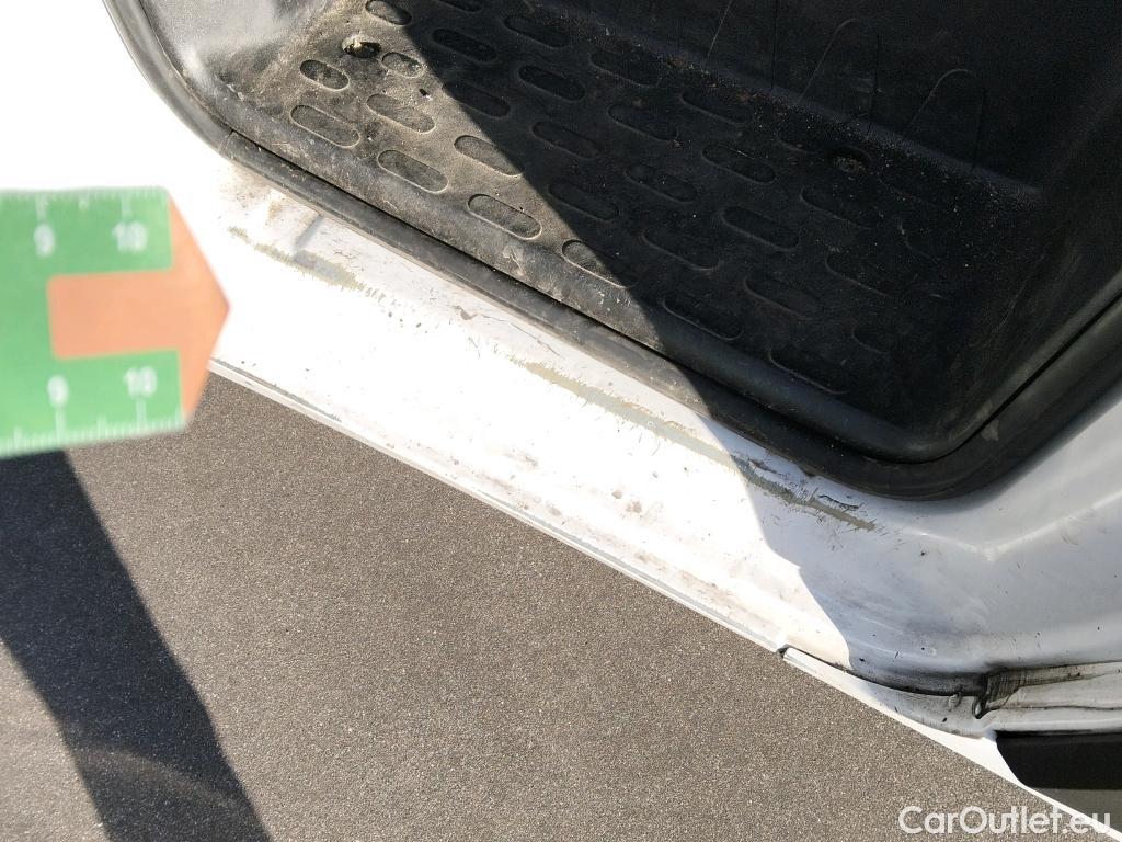  Citroen  Jumper CITROEN  / 2014 / 4P / furgón BlueHDi 103KW (140CV) Furgón 35L2H2 #25