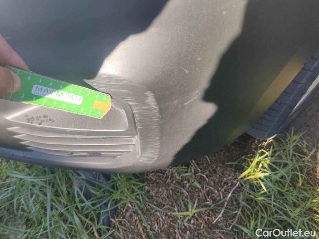  Citroen  Berlingo CITROEN  / 2018 / 4P / furgón derivado de turismo Talla XL BlueHDi 100 CONTROL #11