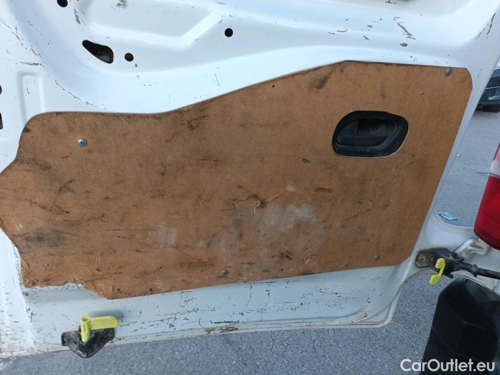  Citroen  Berlingo CITROEN  / 2018 / 3P / furgón derivado de turismo Talla M BlueHDi 100 CONTROL #27