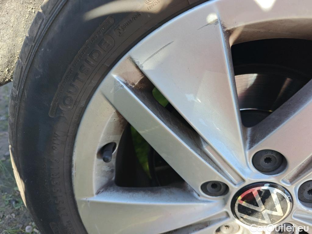  Volkswagen  Golf  VOLKSWAGEN / 2020 / 5P / berlina con portón Life 1.0 eTSI 81kW (110CV) DSG #6