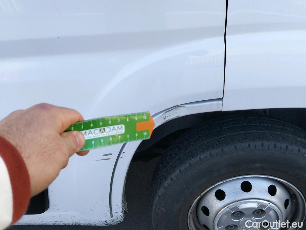  Citroen  Jumper CITROEN  / 2014 / 4P / furgón BlueHDi 103KW (140CV) Furgón 35L2H2 #3