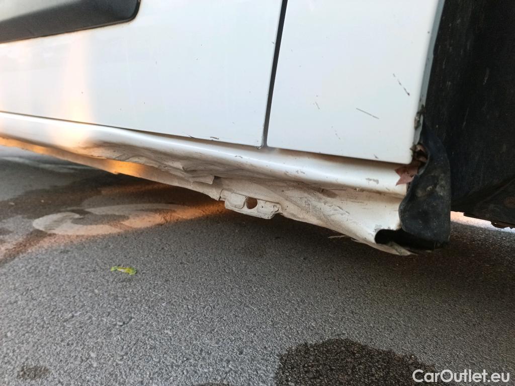  Citroen  Berlingo CITROEN  / 2018 / 3P / furgón derivado de turismo Talla M BlueHDi 100 CONTROL #8