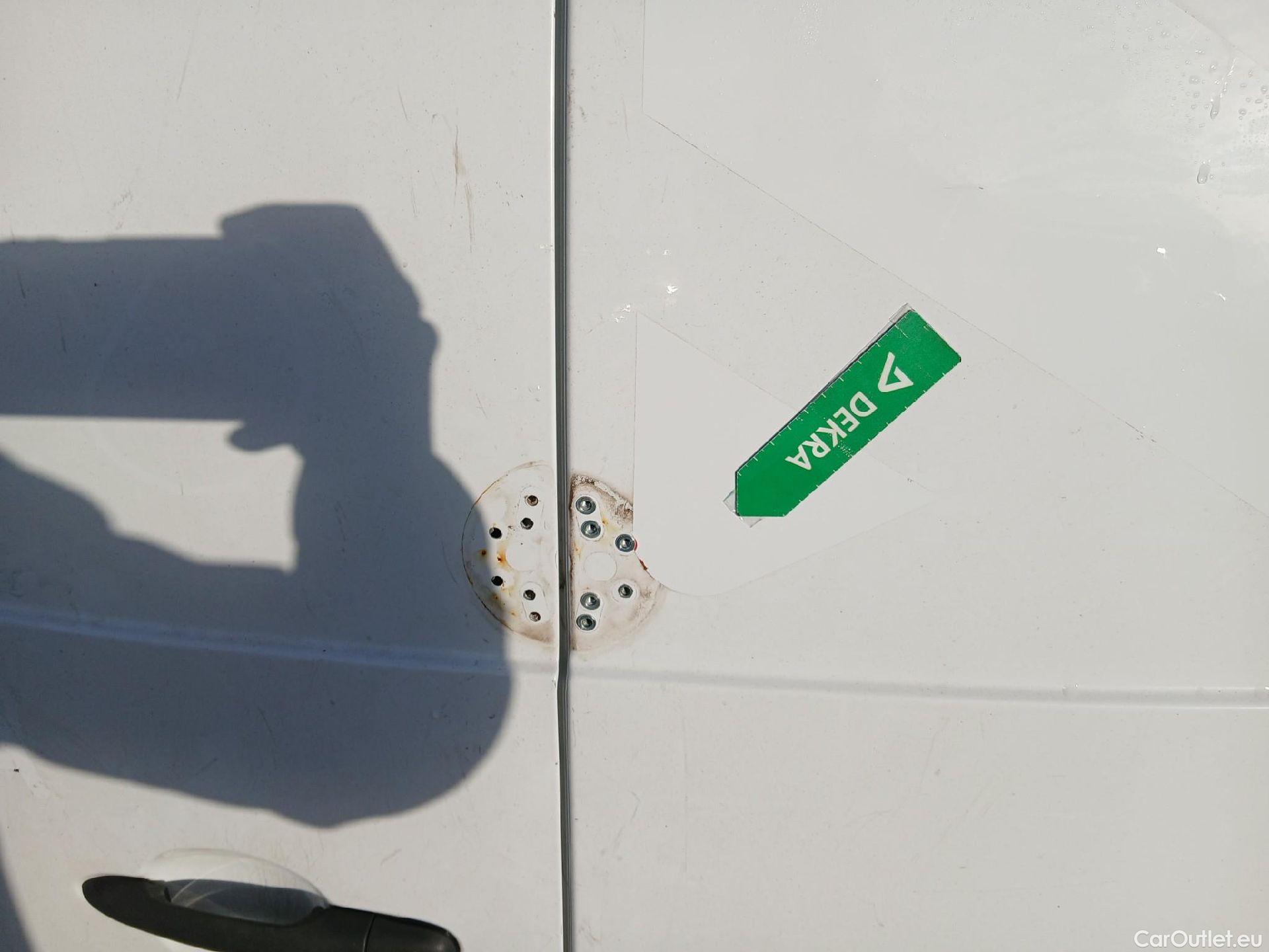  Renault  Kangoo RENAULT  Furgón/2013/3P/furgón derivado de turismo Profesional dCi 66kW (90CV) Euro 6 #23