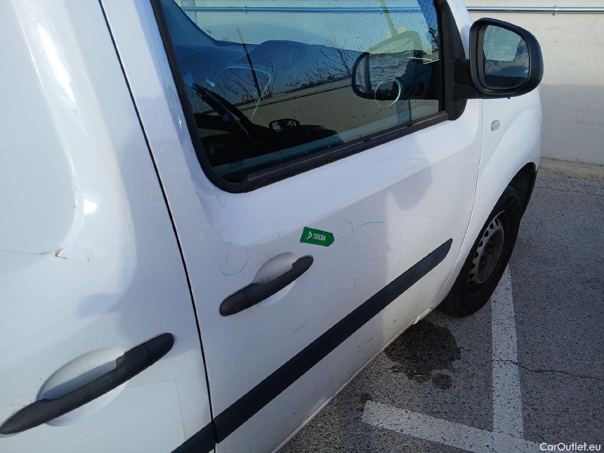  Renault  Kangoo RENAULT  Furgón/2013/3P/furgón derivado de turismo Profesional dCi 66kW (90CV) Euro 6 #35