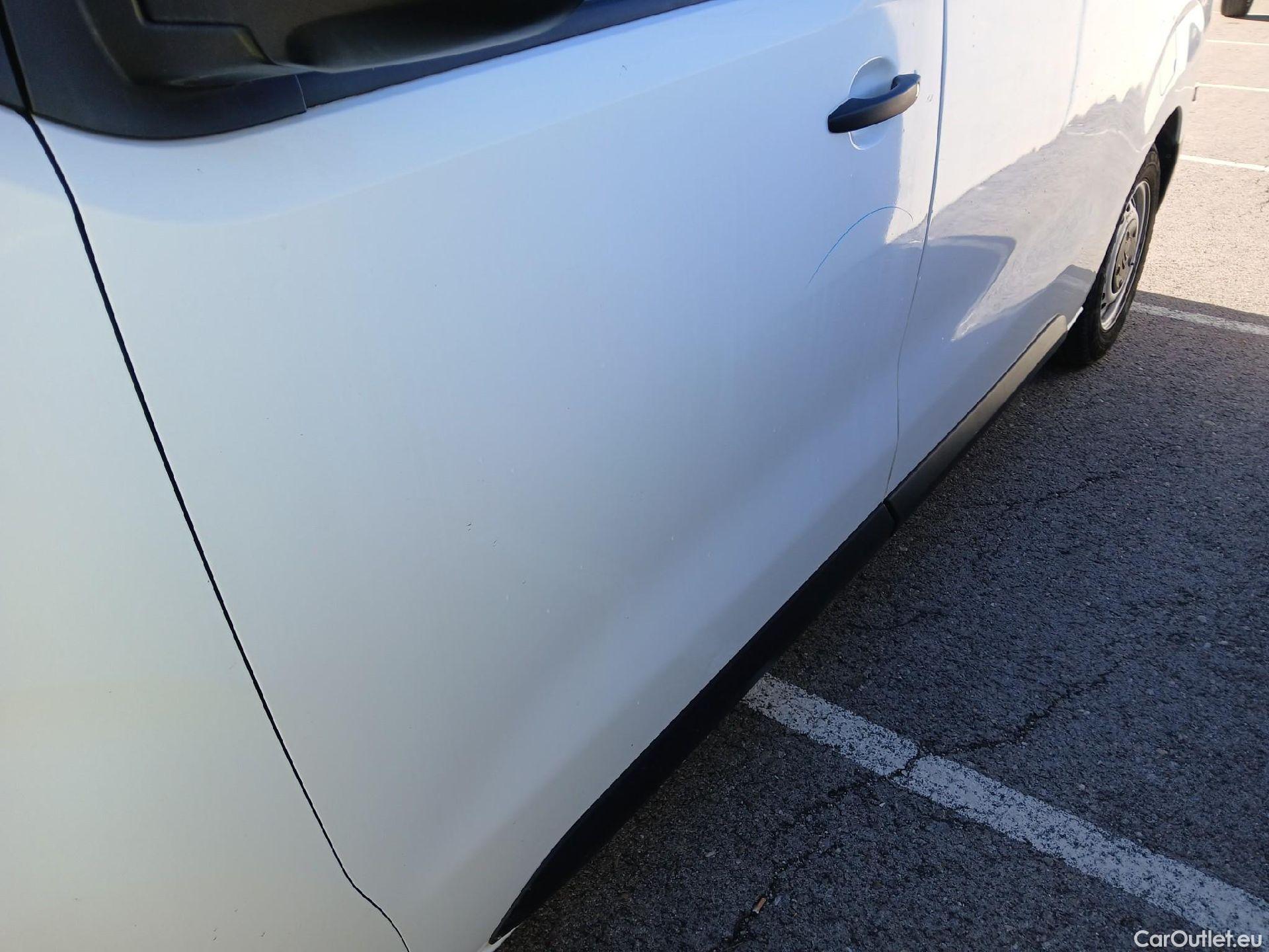  Citroen  Jumpy CITROEN  VU 4P 3G FURGÓN Talla M BlueHDi 85KW (115CV) 6v Confort #20