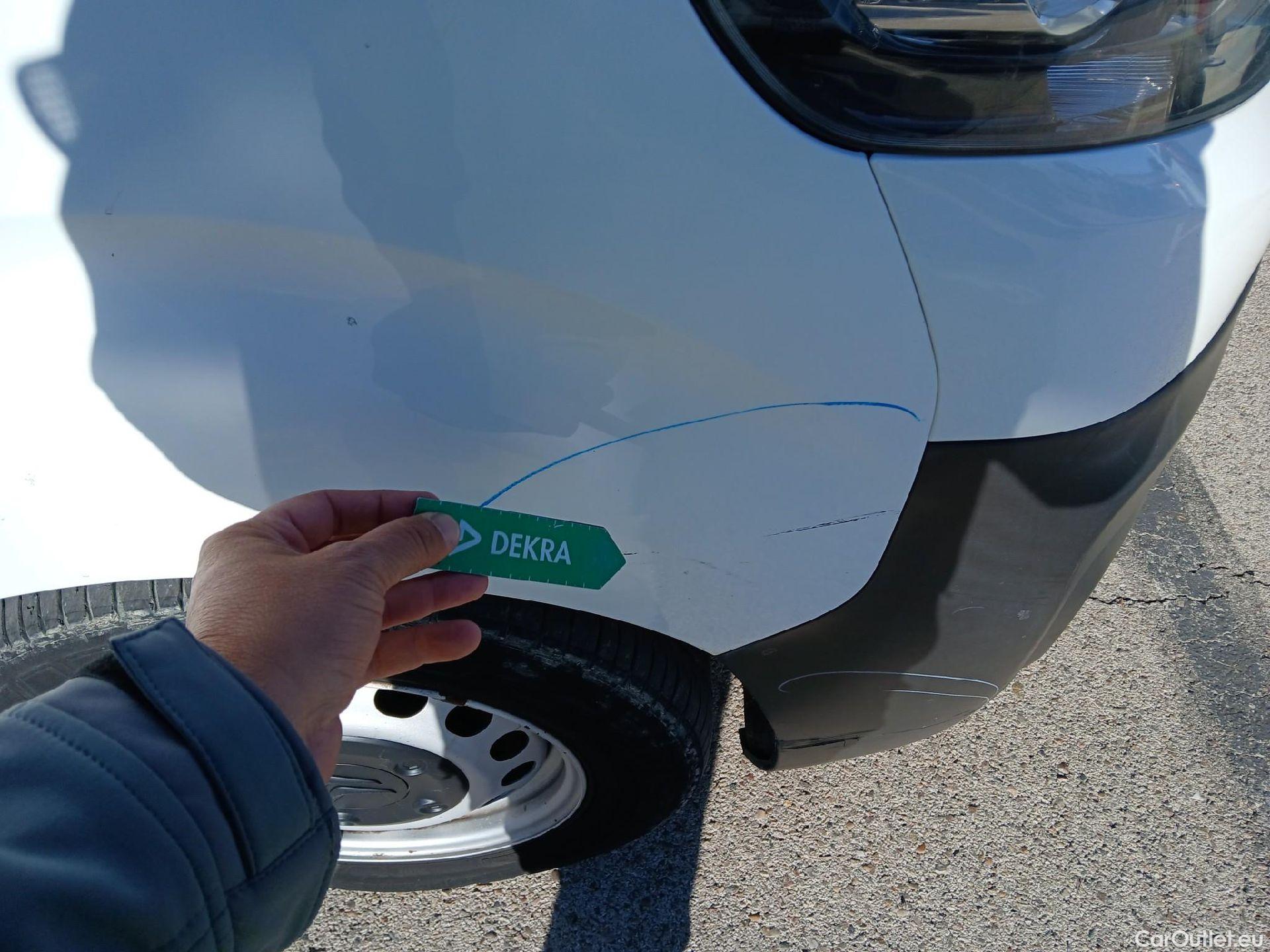  Citroen  Jumpy CITROEN  VU 4P 3G FURGÓN Talla M BlueHDi 85KW (115CV) 6v Confort #41