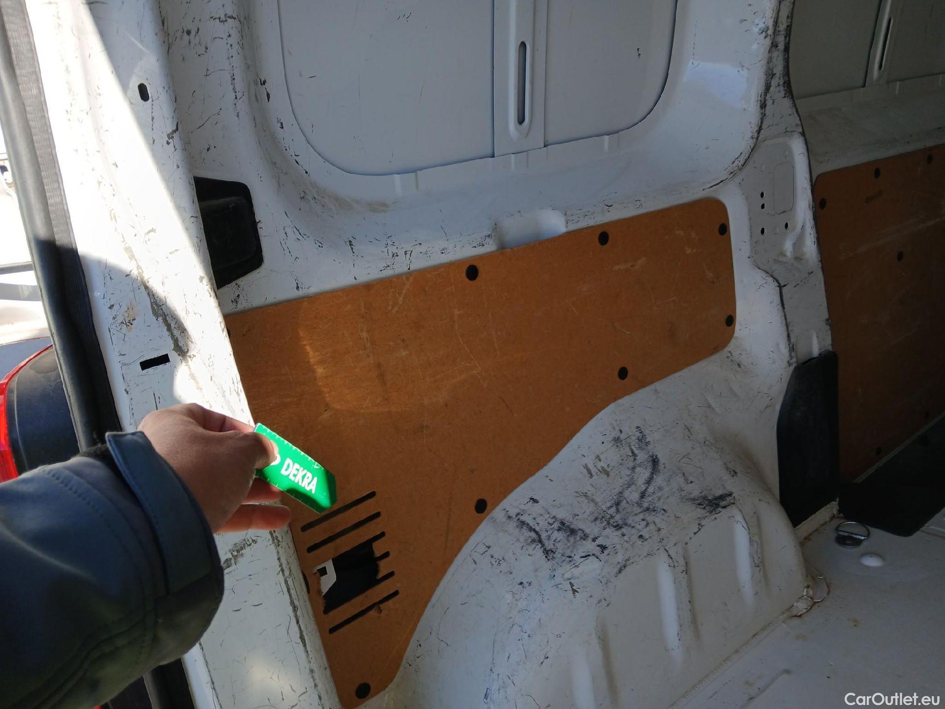  Citroen  Jumpy CITROEN  VU 4P 3G FURGÓN Talla M BlueHDi 85KW (115CV) 6v Confort #6