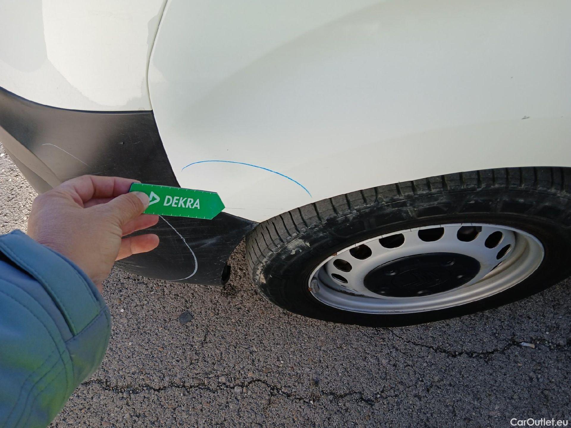  Citroen  Jumpy CITROEN  VU 4P 3G FURGÓN Talla M BlueHDi 85KW (115CV) 6v Confort #18