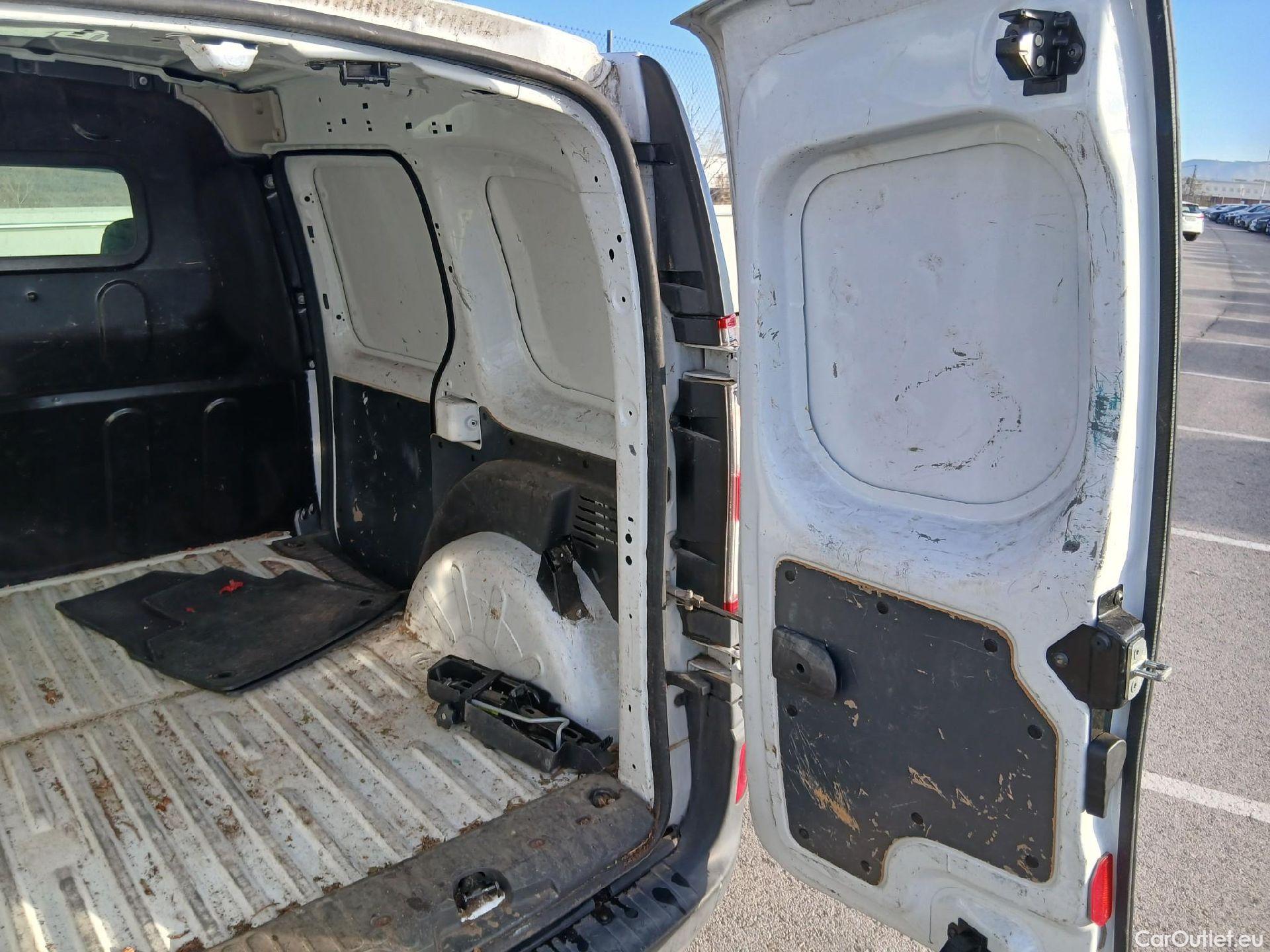  Renault  Kangoo RENAULT  Furgón/2013/3P/furgón derivado de turismo Profesional dCi 66kW (90CV) Euro 6 #29