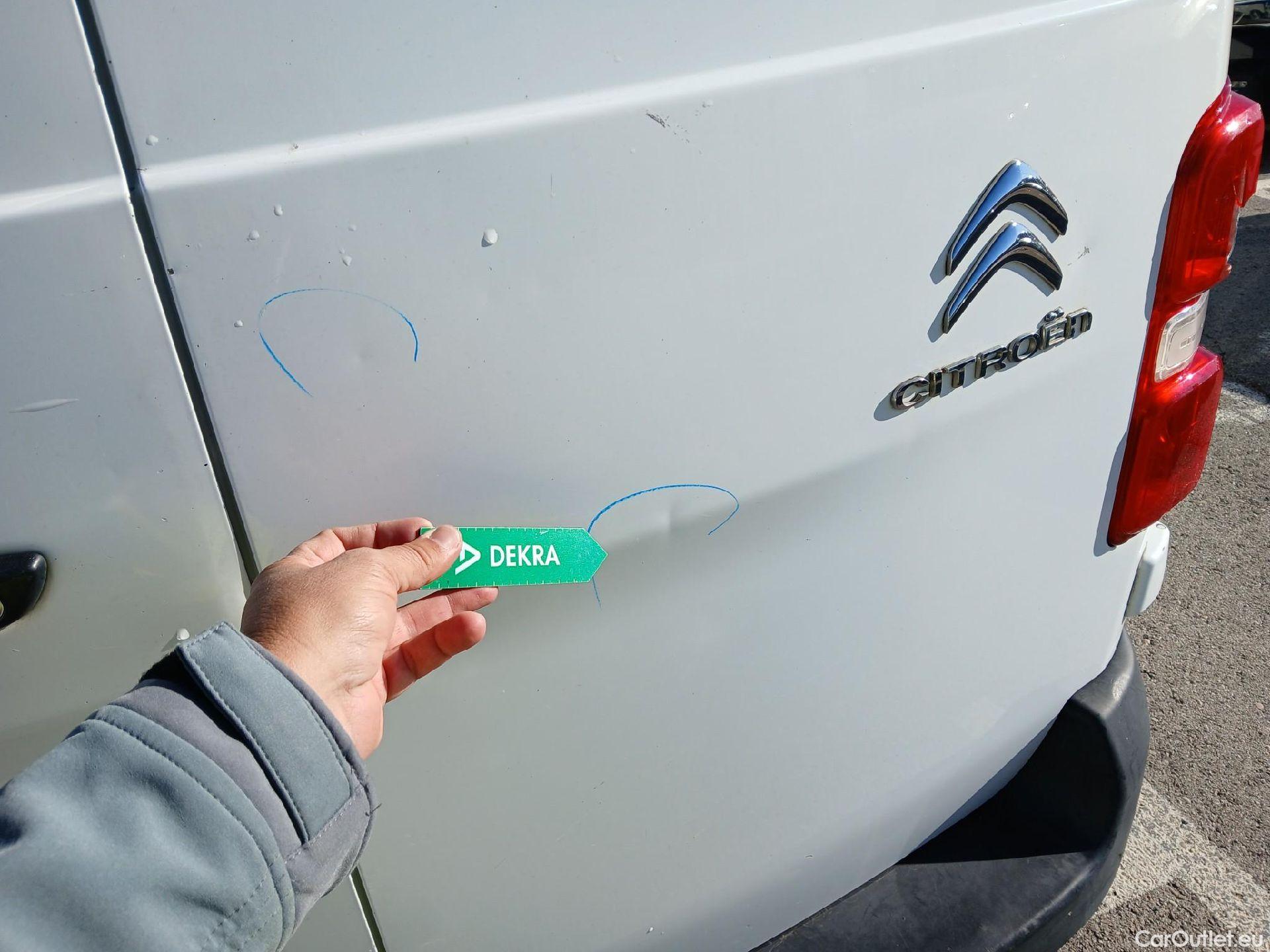  Citroen  Jumpy CITROEN  VU 4P 3G FURGÓN Talla M BlueHDi 85KW (115CV) 6v Confort #26