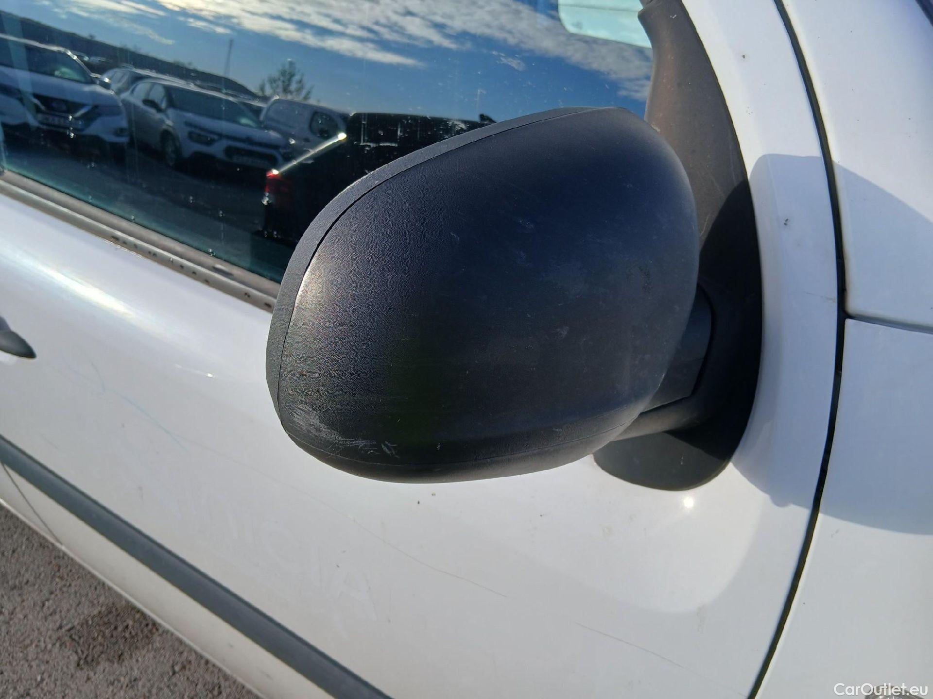  Renault  Kangoo RENAULT  Furgón/2013/3P/furgón derivado de turismo Profesional dCi 66kW (90CV) Euro 6 #38