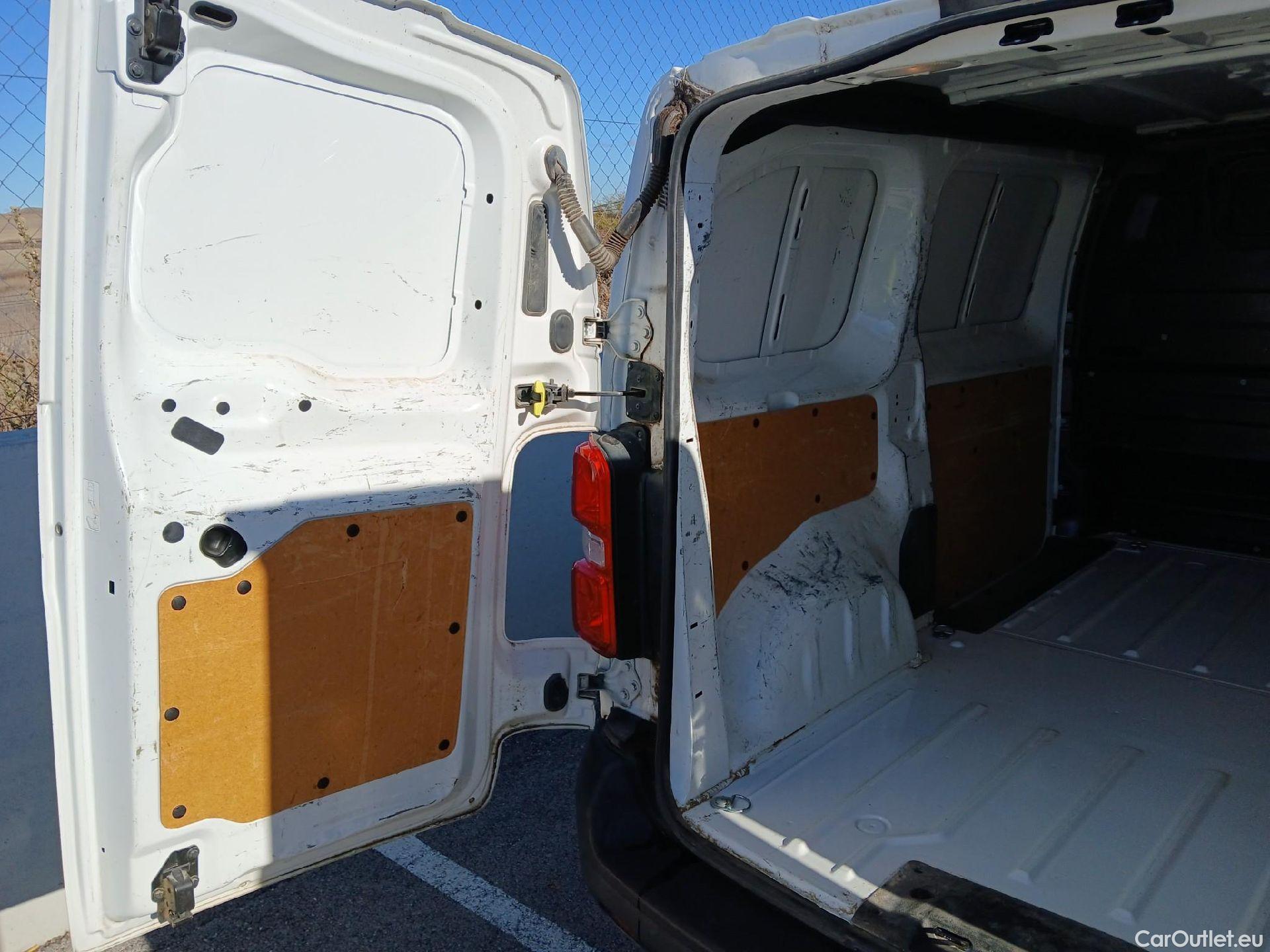  Citroen  Jumpy CITROEN  VU 4P 3G FURGÓN Talla M BlueHDi 85KW (115CV) 6v Confort #5