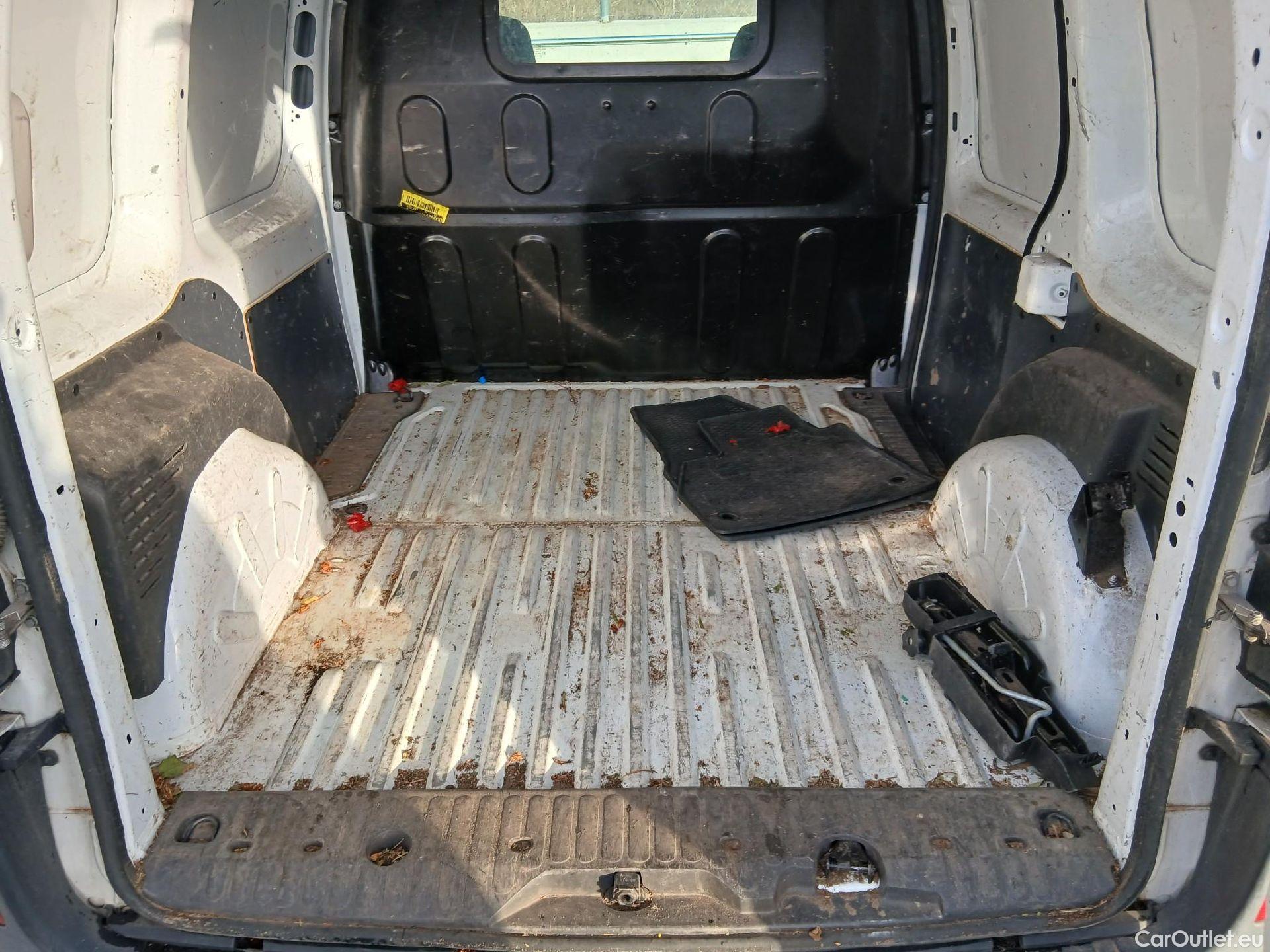  Renault  Kangoo RENAULT  Furgón/2013/3P/furgón derivado de turismo Profesional dCi 66kW (90CV) Euro 6 #28