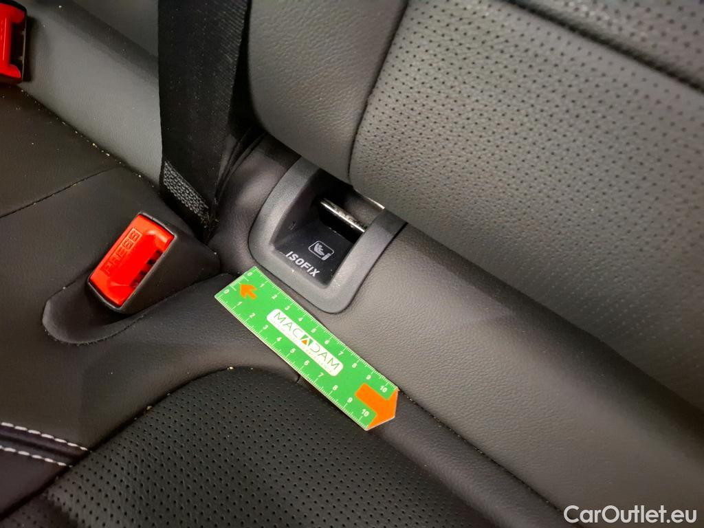  Jaguar  E-PACE JAGUAR  / 2017 / 5P / SUV P300e PHEV BVA AWD R-Dynamic S / VO RECONDITIONNE - PHOTOS AVANT RECONDITIONNEMENT #17