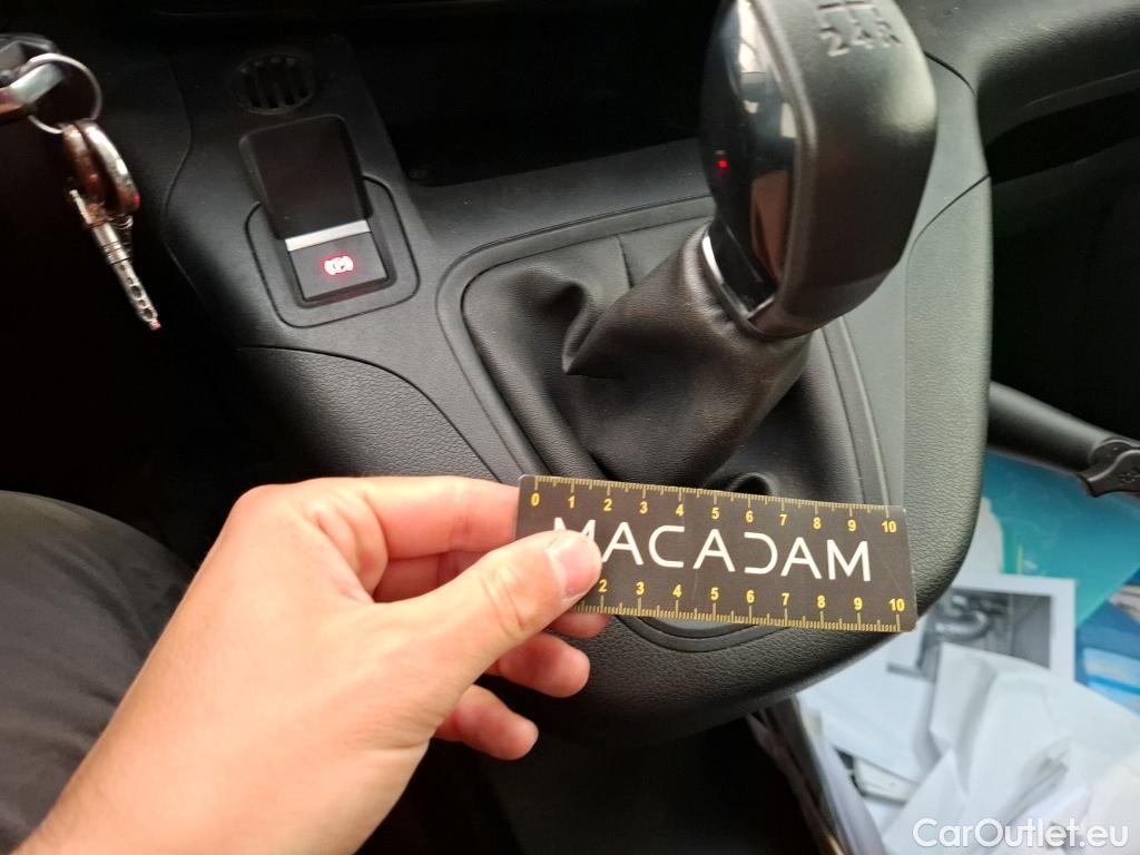  Citroen  Berlingo  Fourgon Club M 650 1.5 BlueHDi 75CV BVM5 E6dT #19