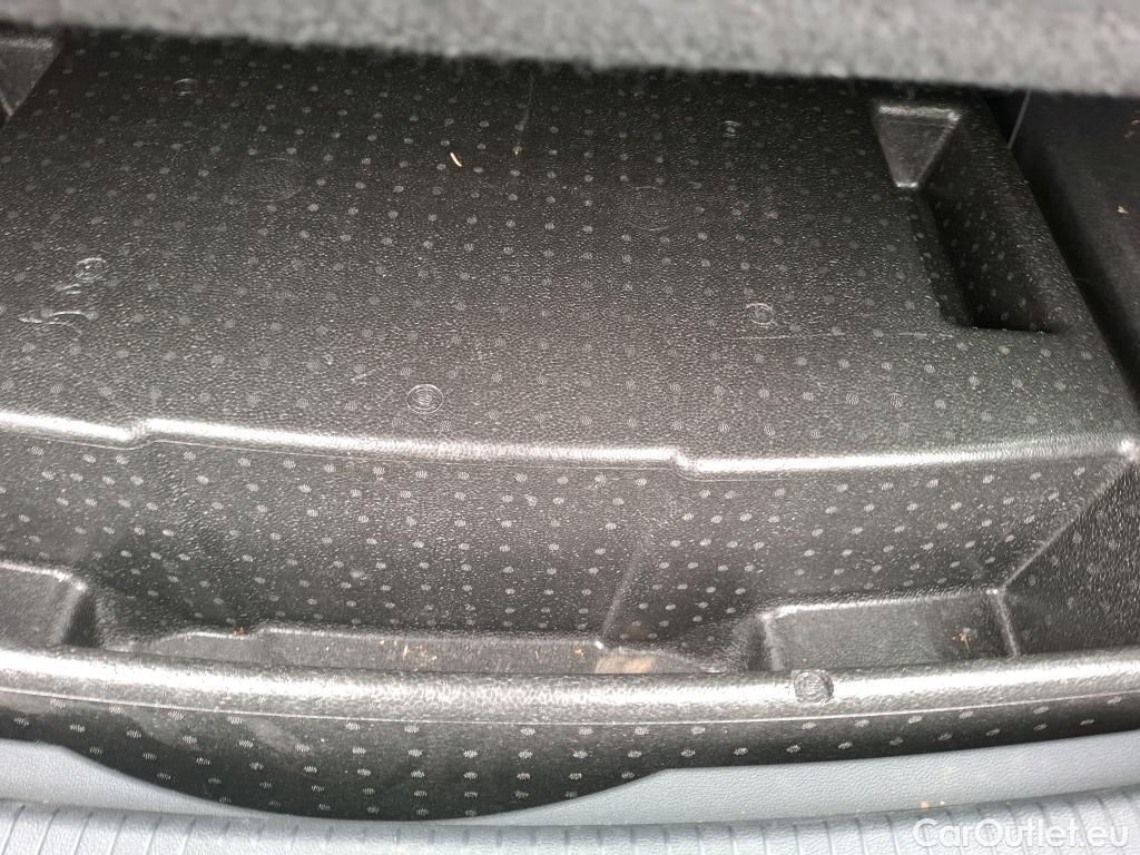  Volkswagen  Tiguan VOLKSWAGEN  / 2020 / 5P / SUV 1.4 eHybrid 245 DSG6 Elegance Exclusive #7