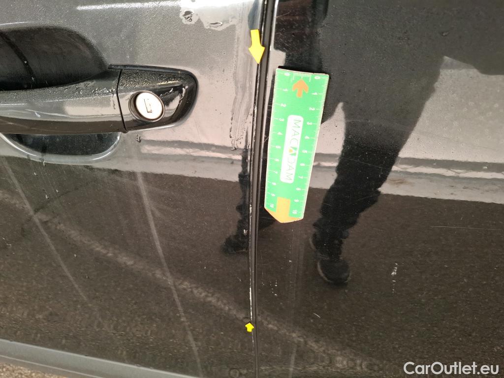  Peugeot  2008  Active Business 1.5 HDi 100CV BVM6 E6d #9