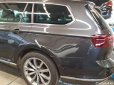  Volkswagen  Passat Variant 2.0 TDI SCR DSG 4Motion Elegance Automatic Diesel  25 #113