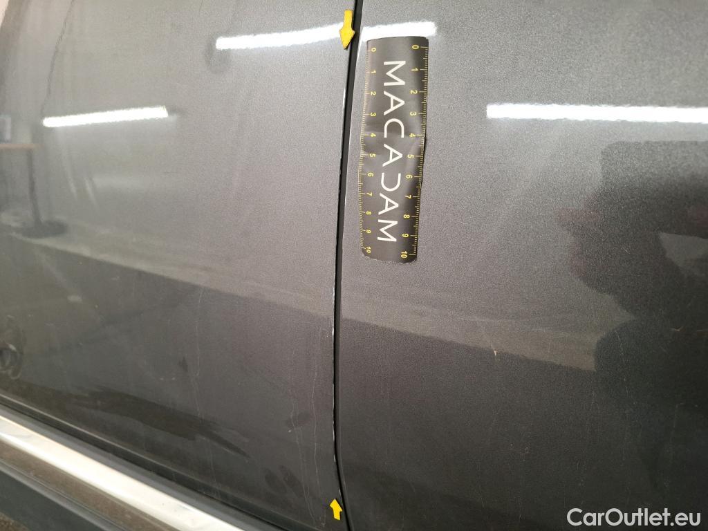  Peugeot  3008 PEUGEOT   2020  5P  SUV 1 6 HYBRID 225 E EAT8 Allure #3