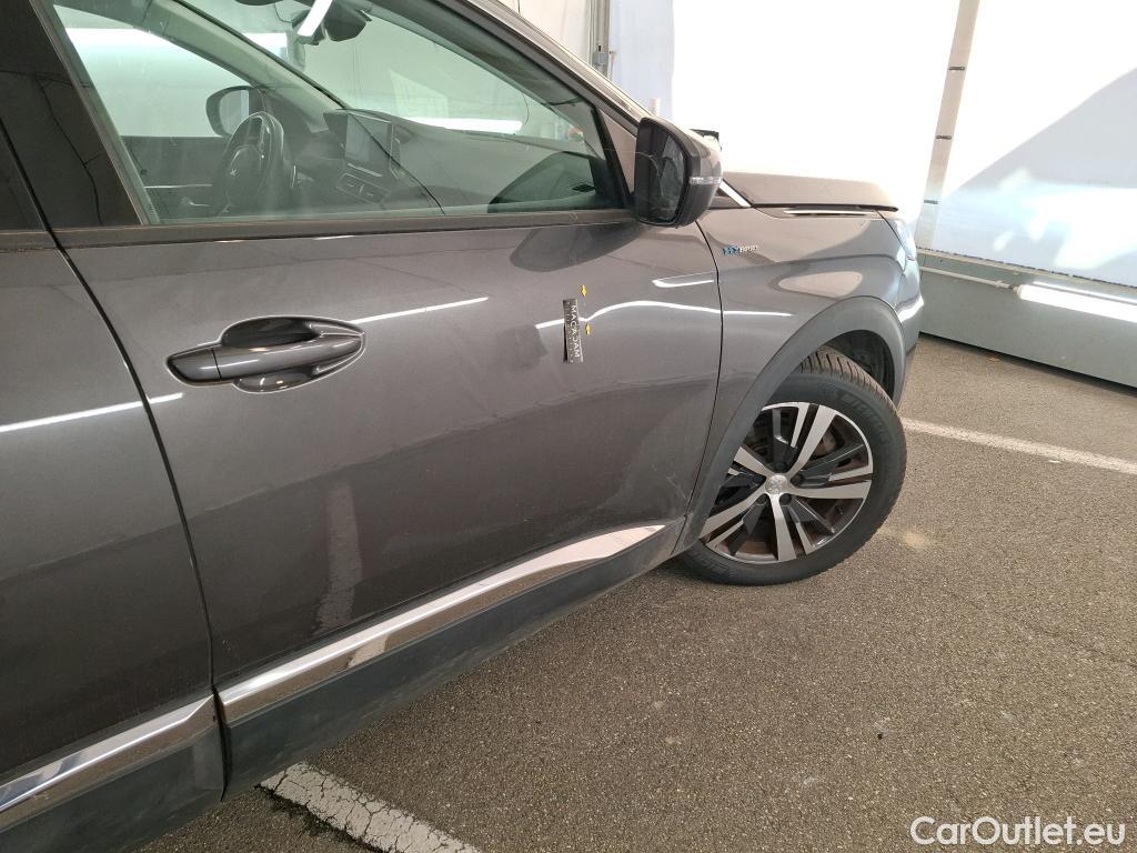  Peugeot  3008 PEUGEOT   2020  5P  SUV 1 6 HYBRID 225 E EAT8 Allure #24