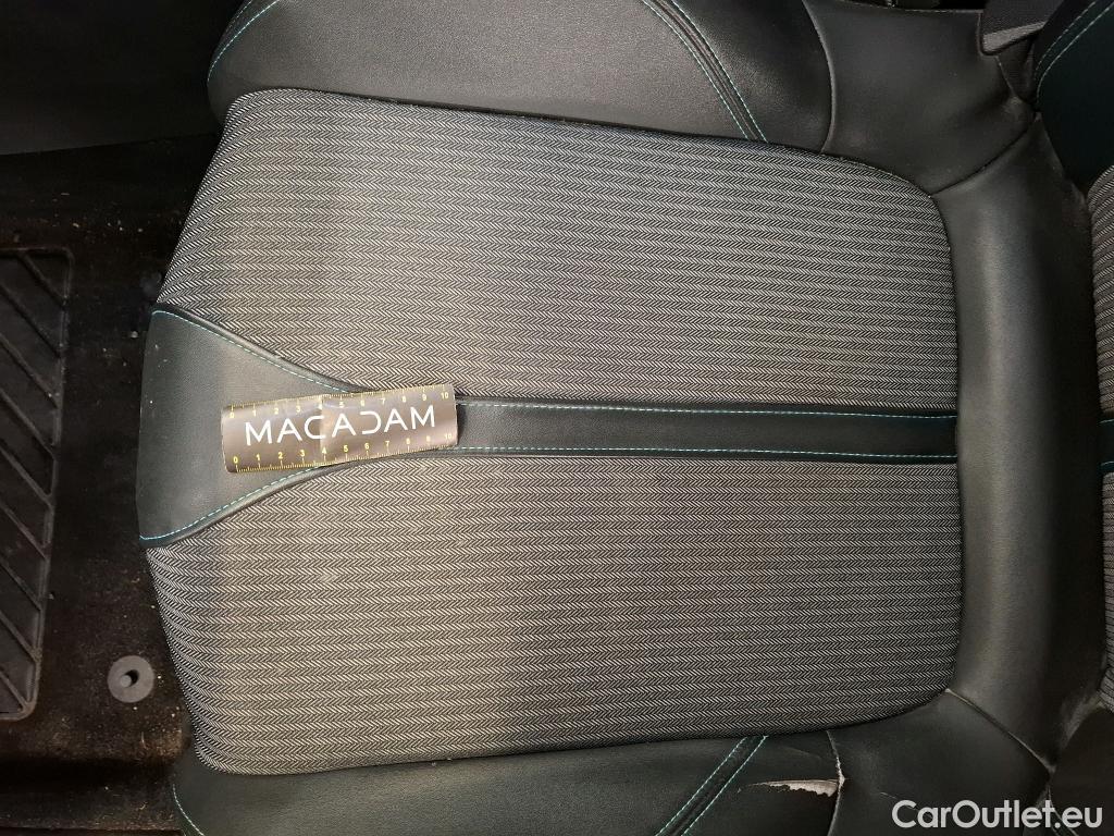  Peugeot  3008 PEUGEOT   2020  5P  SUV 1 6 HYBRID 225 E EAT8 Allure #29