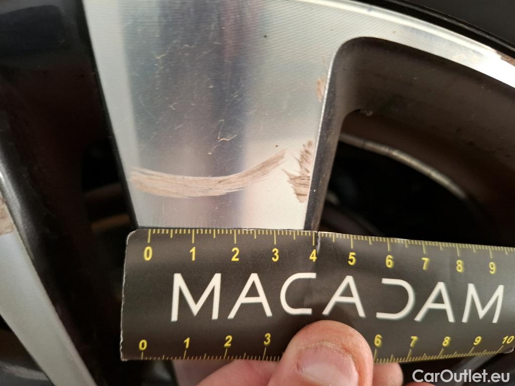  Peugeot  3008 PEUGEOT   2020  5P  SUV 1 6 HYBRID 225 E EAT8 Allure #15