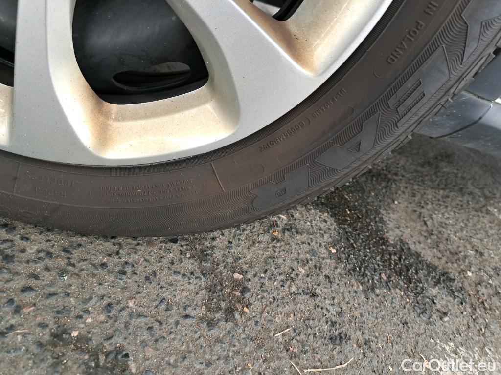  Citroen  C3  Société Feel 1.5 BlueHDI 100CV BVM5 E6dT #20