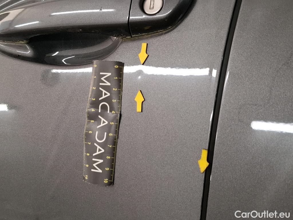  Peugeot  3008 PEUGEOT   2020  5P  SUV 1 6 HYBRID 225 E EAT8 Allure #2