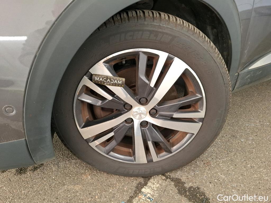  Peugeot  3008 PEUGEOT   2020  5P  SUV 1 6 HYBRID 225 E EAT8 Allure #8