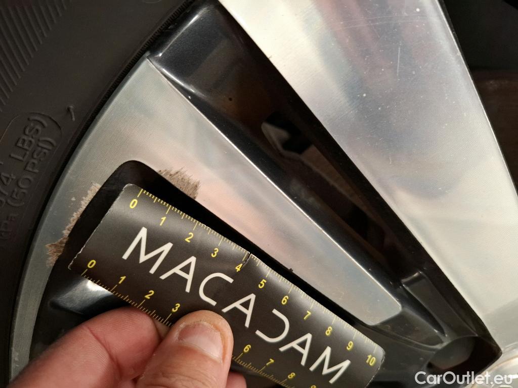  Peugeot  3008 PEUGEOT   2020  5P  SUV 1 6 HYBRID 225 E EAT8 Allure #9