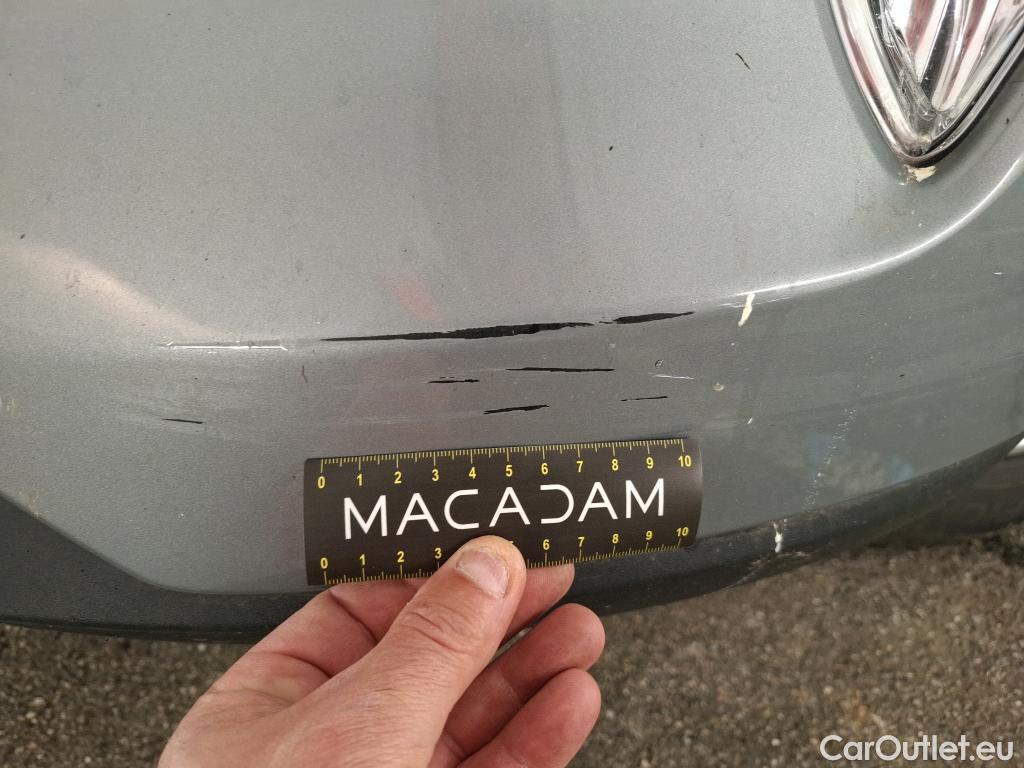  Ford  Kuga FORD  / 2019 / 5P / SUV 2.5 190 hybrid Flexifuel Pshift Titanium #3