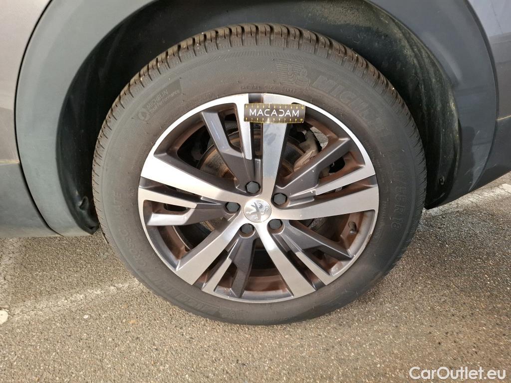  Peugeot  3008 PEUGEOT   2020  5P  SUV 1 6 HYBRID 225 E EAT8 Allure #34