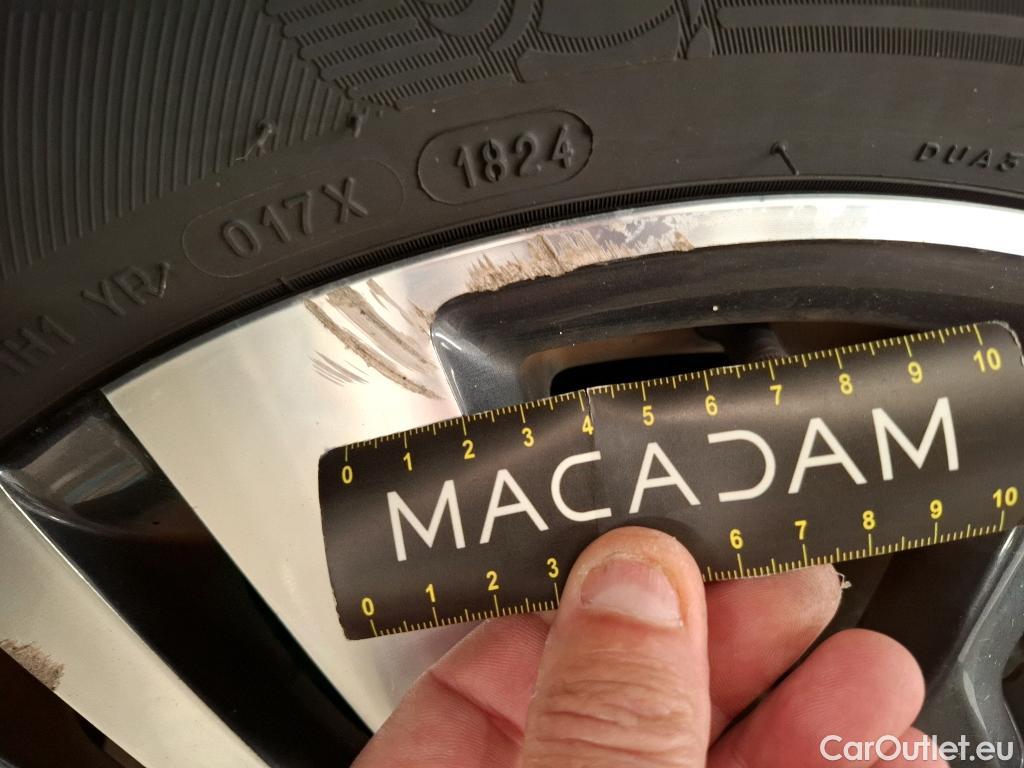  Peugeot  3008 PEUGEOT   2020  5P  SUV 1 6 HYBRID 225 E EAT8 Allure #11