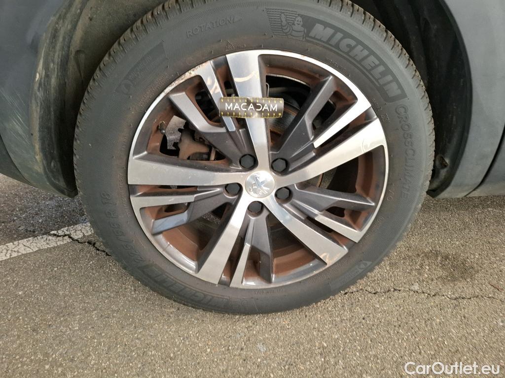  Peugeot  3008 PEUGEOT   2020  5P  SUV 1 6 HYBRID 225 E EAT8 Allure #14