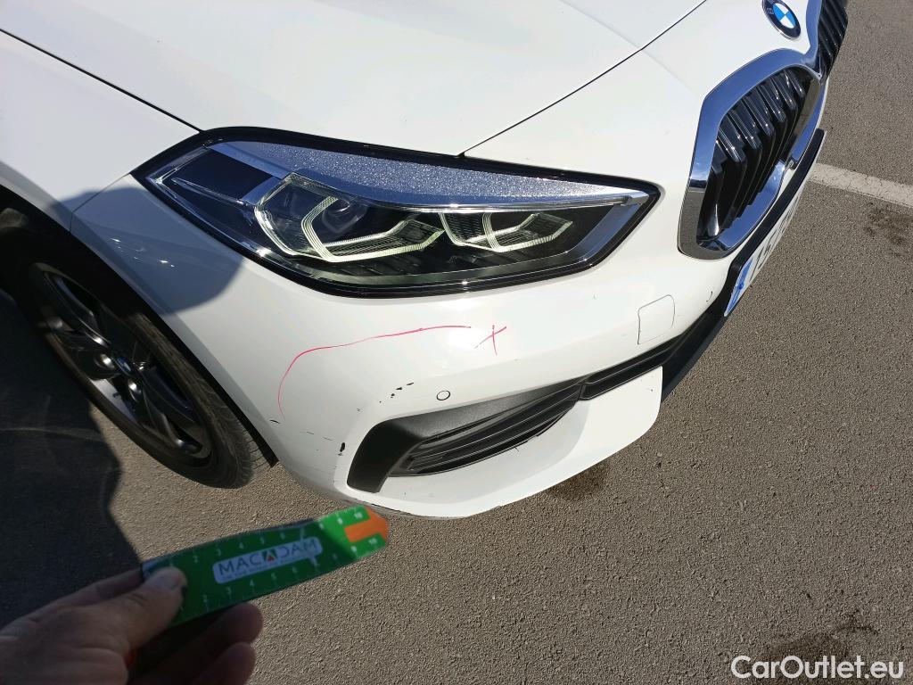  Bmw  Serie 1 BMW  / 2019 / 5P / berlina con portón 116d #13