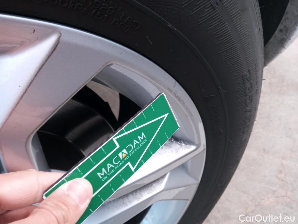  Audi  Q5 AUDI  / 2020 / 5P / todoterreno Advanced 35 TDI 120kW S tronic (AC2) #3