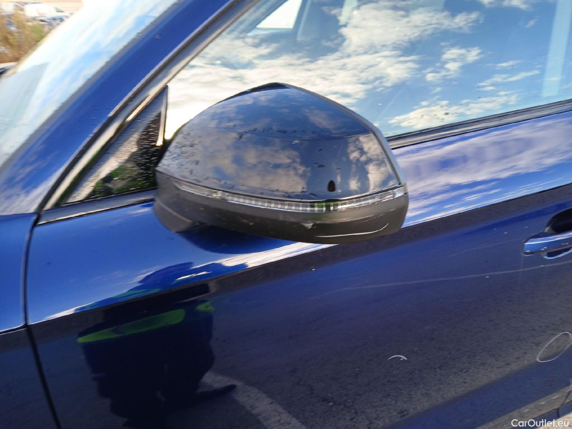  Audi  Q5 AUDI  / 2016 / 5P / S line 40 TDI 140kW quattro S tronic #16