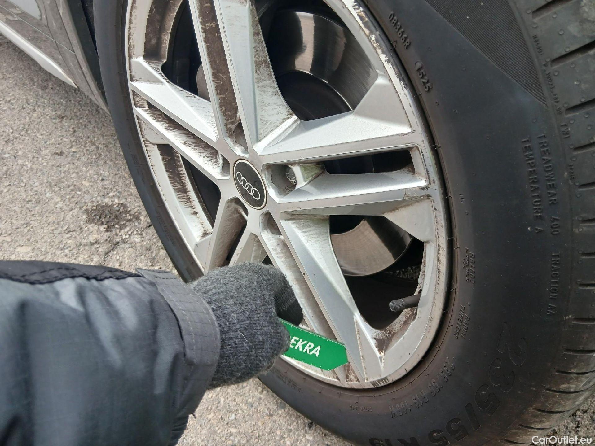  Audi  Q5 AUDI  SPORTBACK / 2020 / 5P / todoterreno S line 35 TDI 120kW S tronic #26