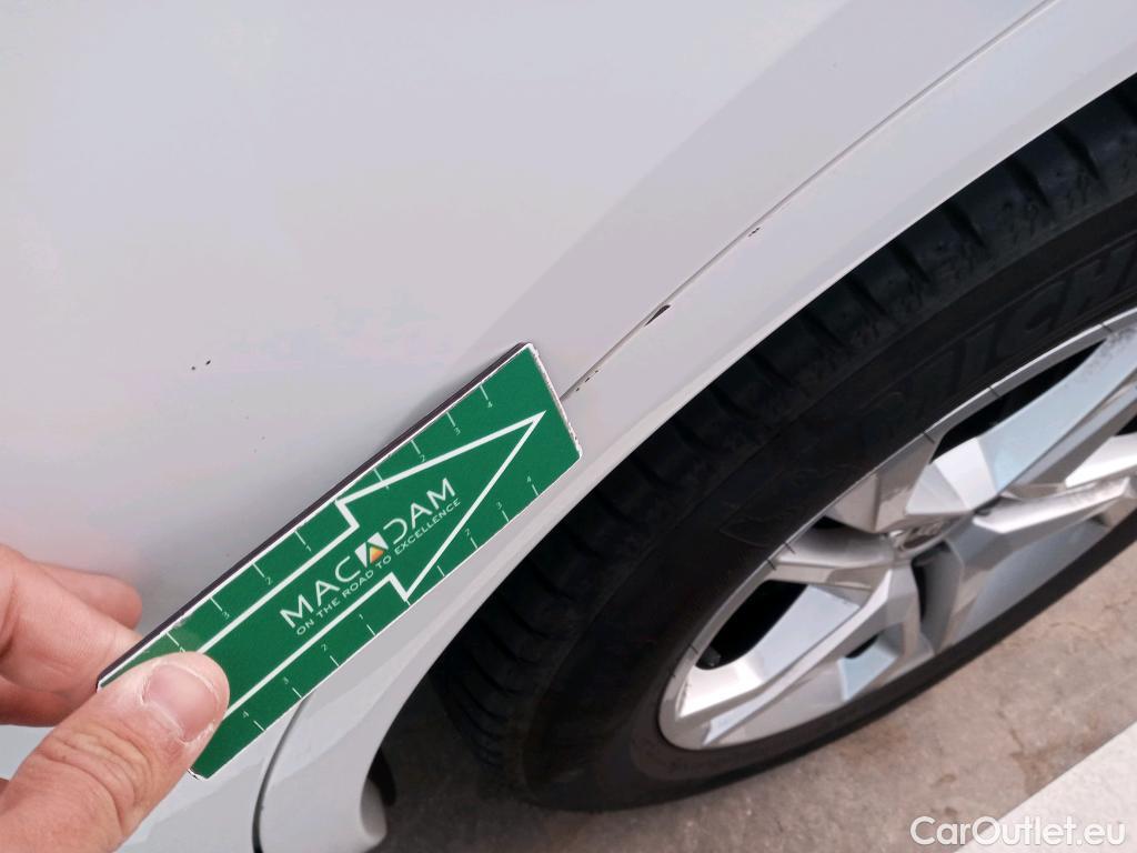  Audi  Q5 AUDI  / 2020 / 5P / todoterreno Advanced 35 TDI 120kW S tronic (AC2) #17