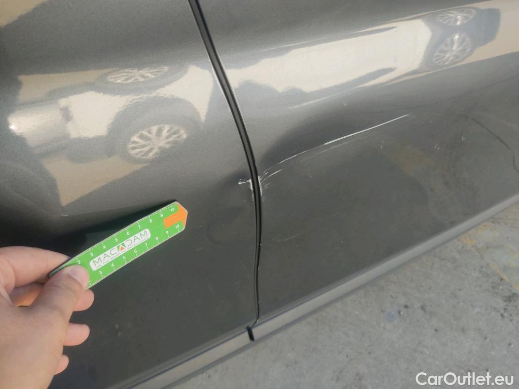  Bmw  X1 BMW  sDrive18i #4